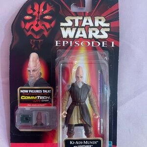 Star Wars CommTech Reader with Action Figures


👾2 for $16👾
